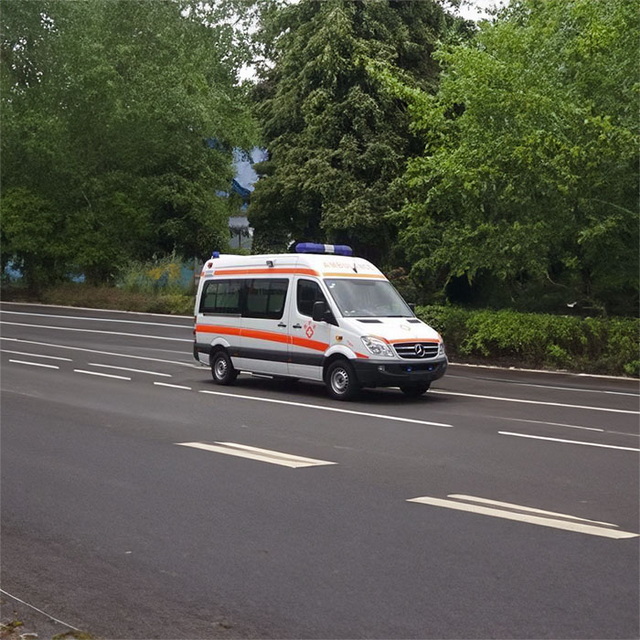 呼和浩特急救车出租联系方式