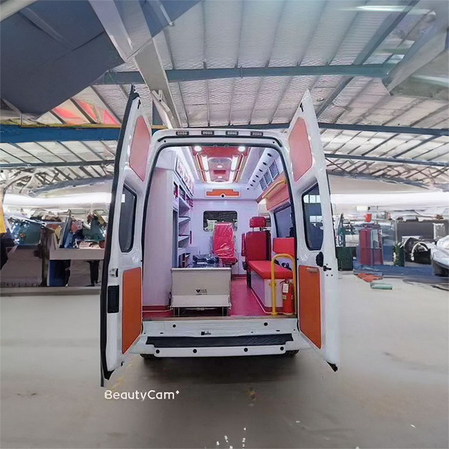 呼和浩特私人救护车出租收费