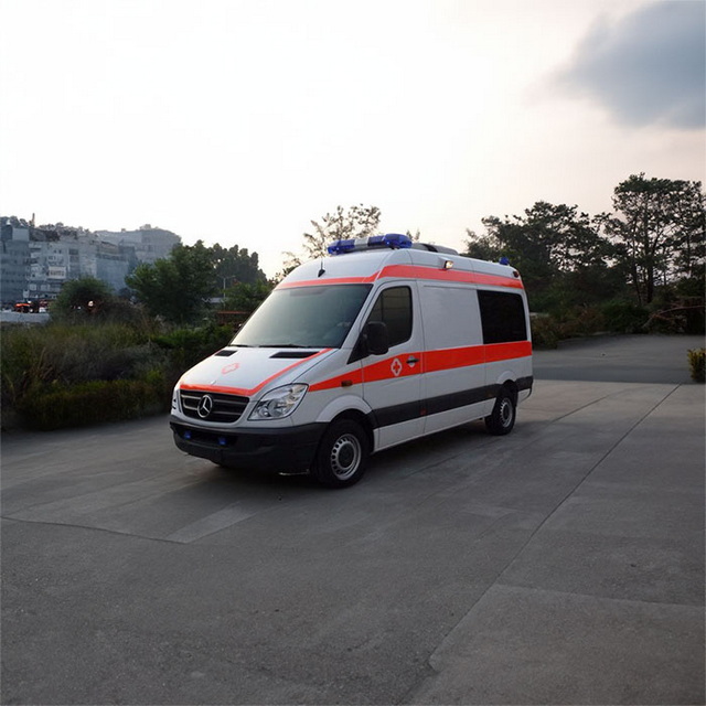 呼和浩特救护车租赁收费
