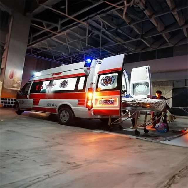 呼和浩特租赁私人救护车联系电话