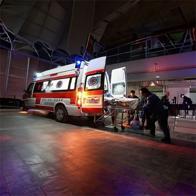 呼和浩特私人救护车租赁费用