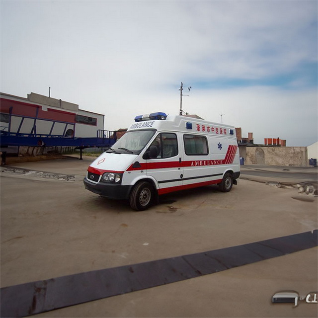 呼和浩特私人救护车出租联系电话