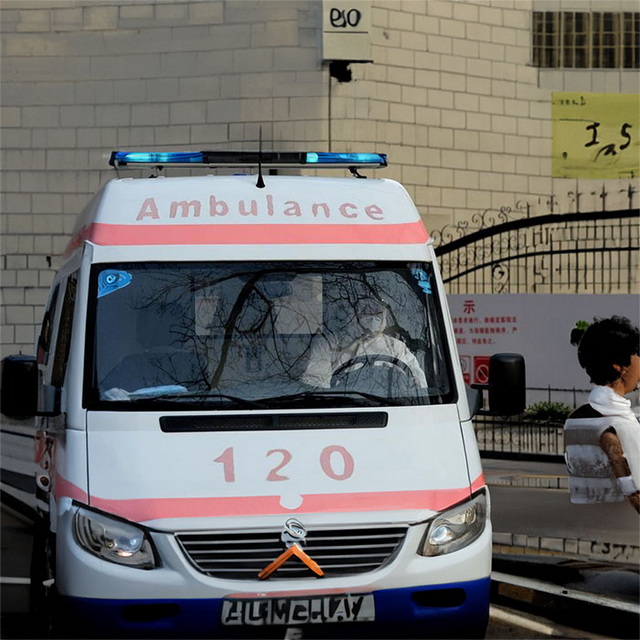 呼和浩特出租急救车电话号码