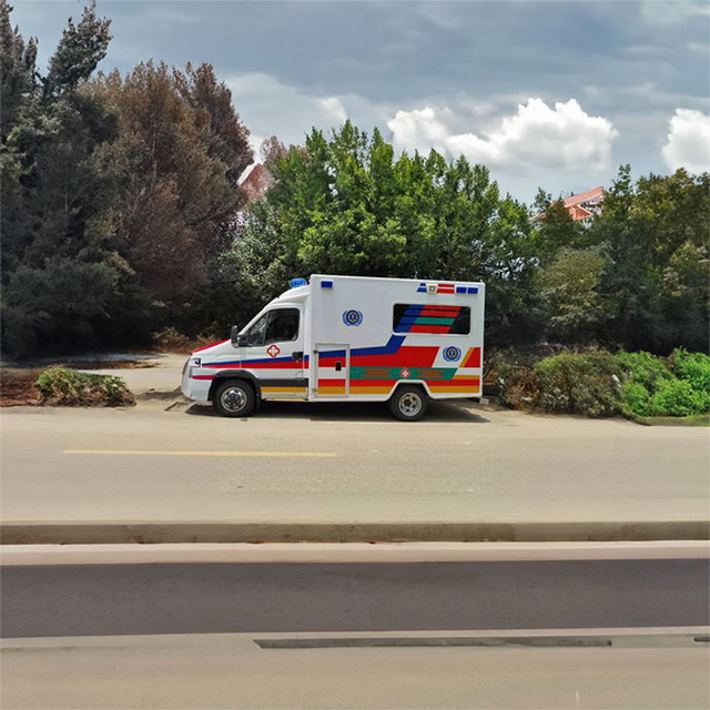 呼和浩特租赁救护车电话号码