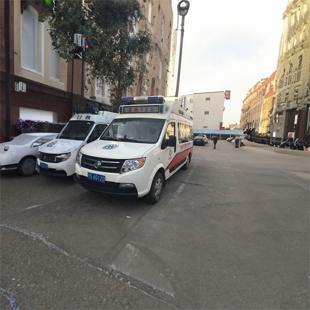 呼和浩特急救车租赁多少钱