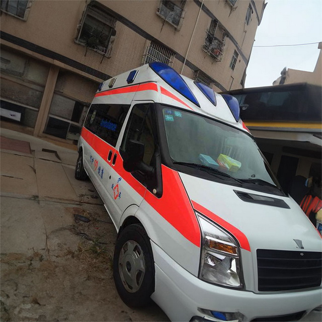 呼和浩特急救车租赁多少钱