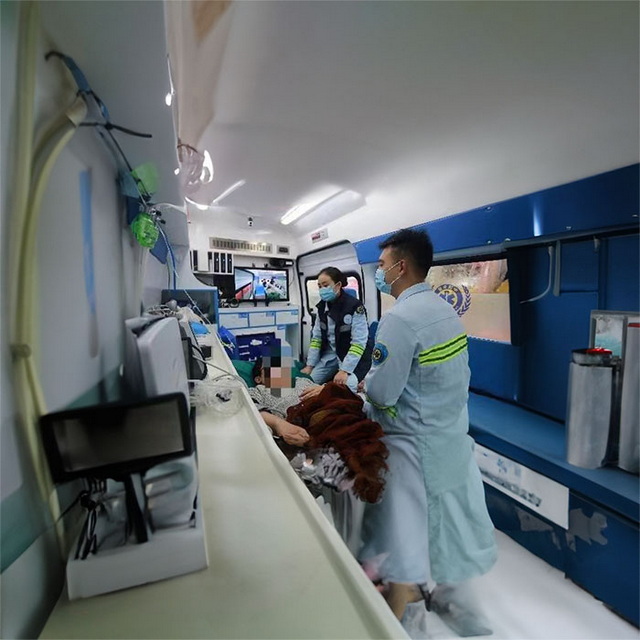 呼和浩特救护车租赁联系电话