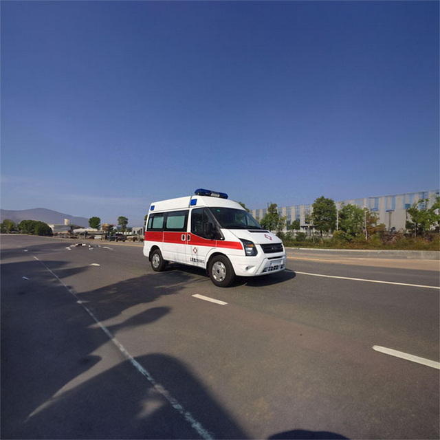 呼和浩特私人救护车租赁联系电话