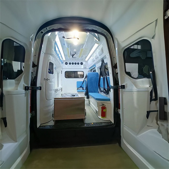 呼和浩特私人救护车出租多少钱