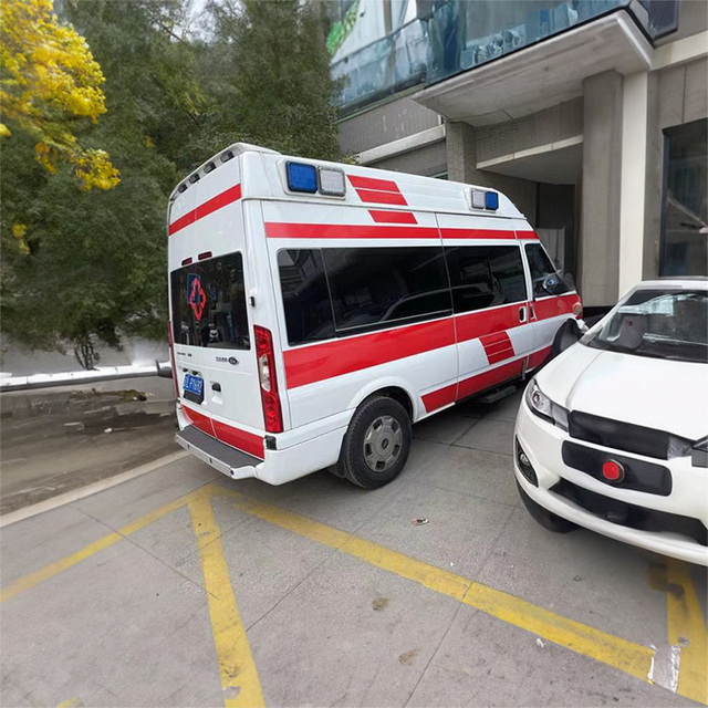 呼和浩特私人救护车出租电话号码