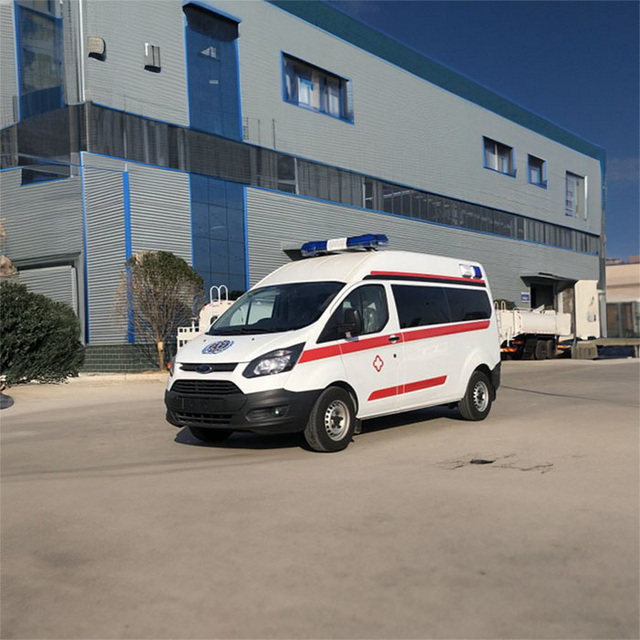 呼和浩特私人救护车租赁联系方式