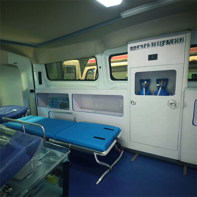 呼和浩特私人救护车出租电话号码