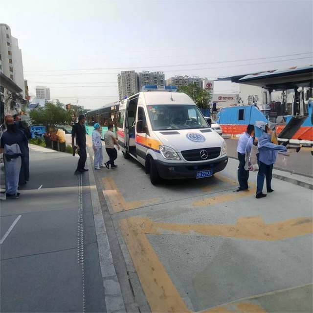 呼和浩特私人救护车出租电话