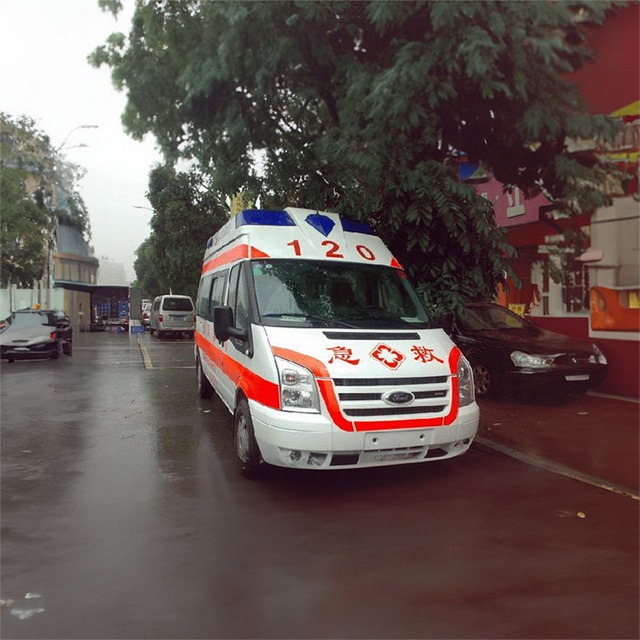 呼和浩特租赁私人救护车电话