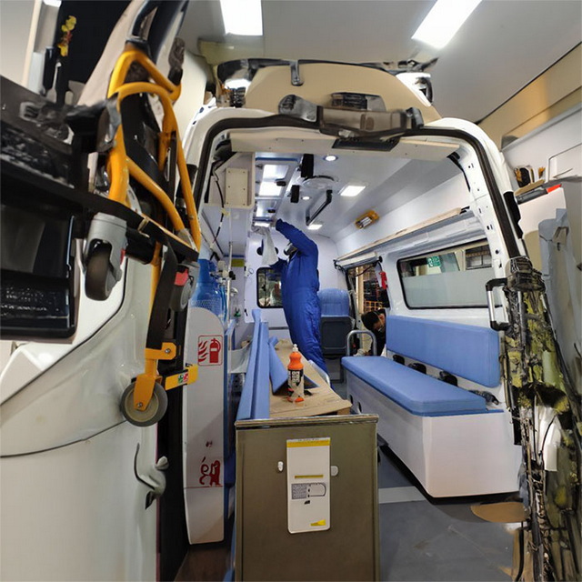 呼和浩特私人救护车租赁