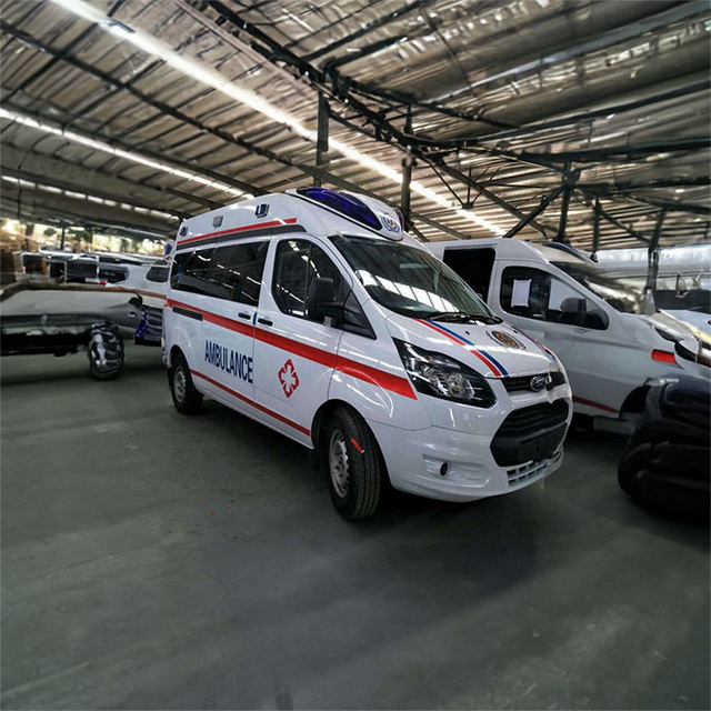 呼和浩特私人救护车租车联系方式