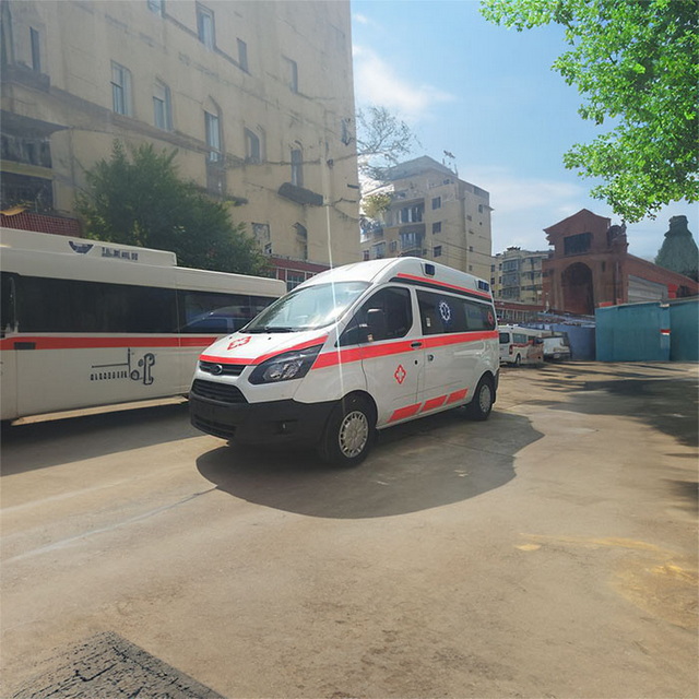 呼和浩特救护车出租收费