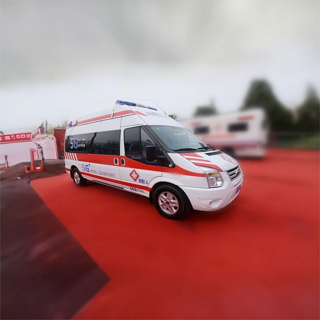 呼和浩特私人救护车出租联系电话