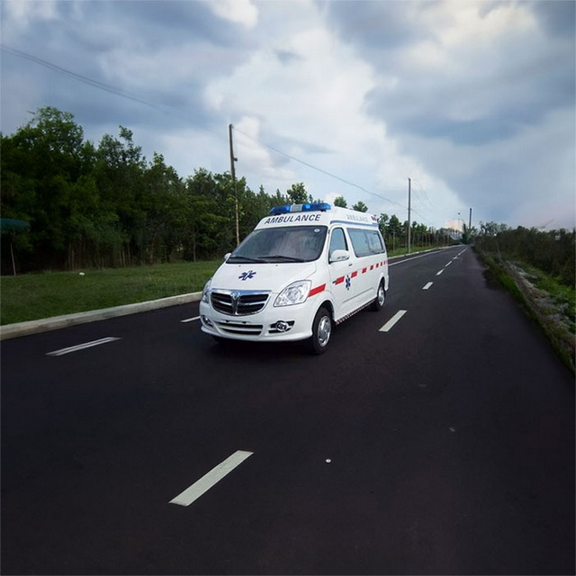 呼和浩特私人救护车租车多少钱