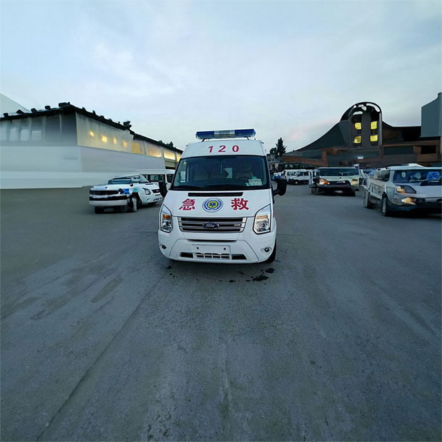 呼和浩特私人救护车租赁费用