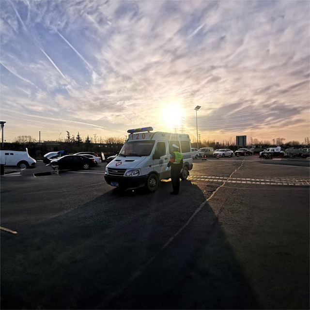 呼和浩特急救车租车