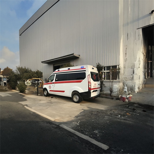 呼和浩特私人救护车租赁费用