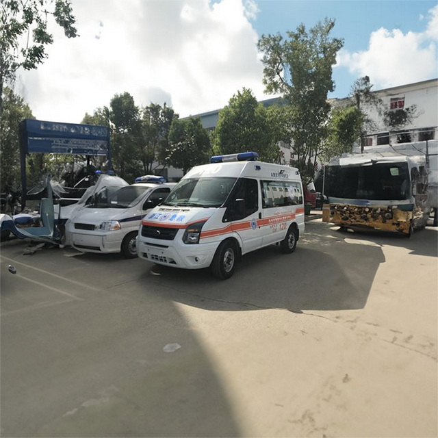 呼和浩特私人救护车租赁费用