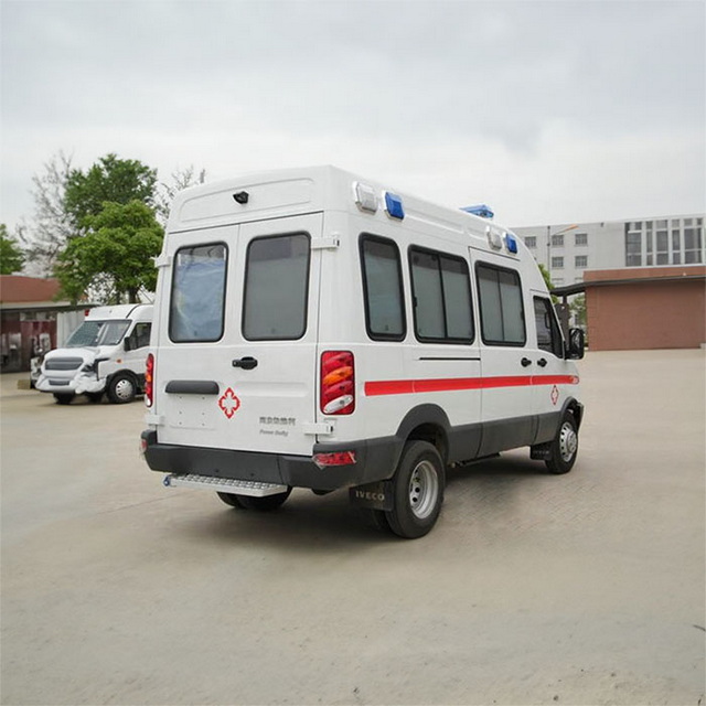 呼和浩特救护车租赁联系方式