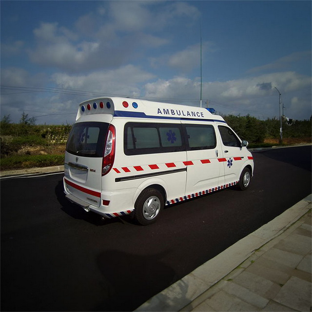 呼和浩特私人救护车租赁多少钱