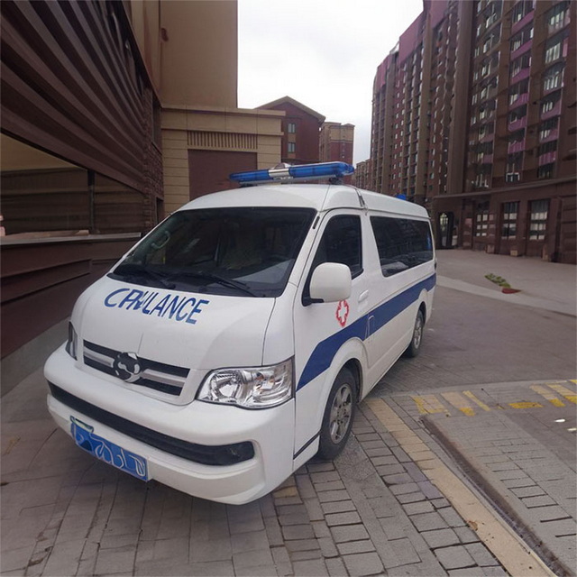 呼和浩特私人救护车出租联系电话