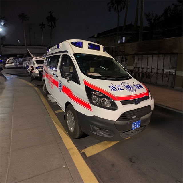 呼和浩特出租急救车电话号码