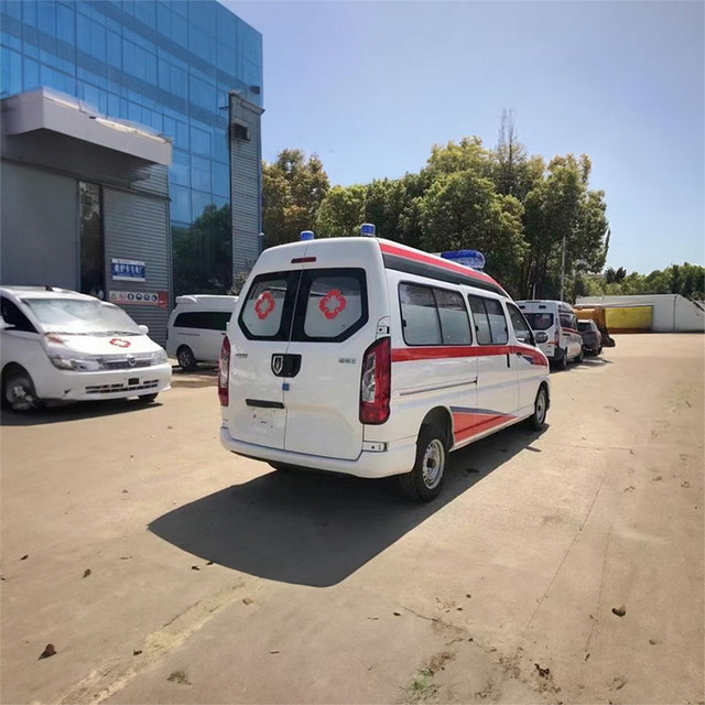 呼和浩特急救车租车收费