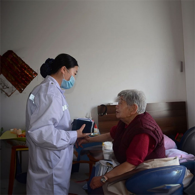 呼和浩特出租急救车电话