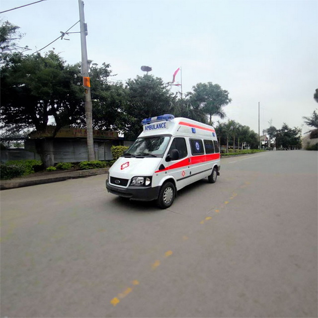 呼和浩特救护车租赁收费