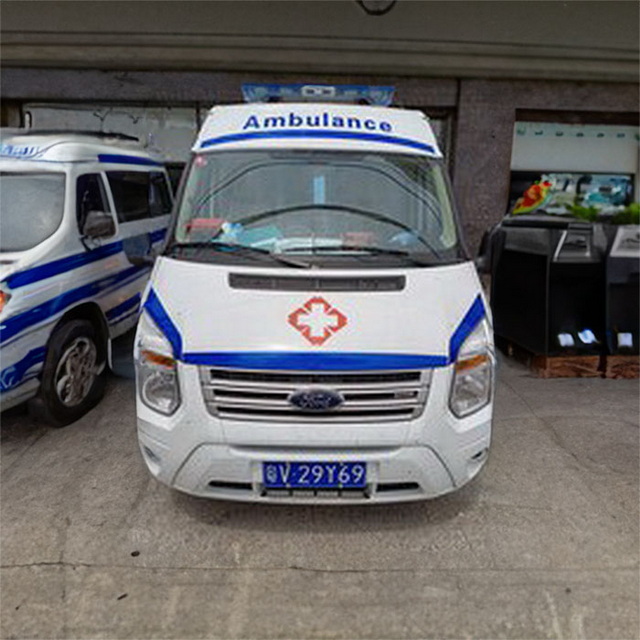 呼和浩特私人救护车租赁收费