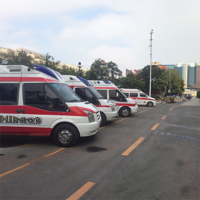 呼和浩特私人救护车租赁费用