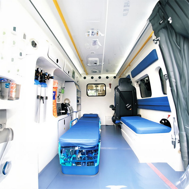 呼和浩特私人救护车租赁电话