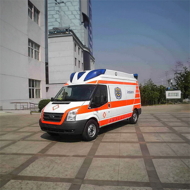 呼和浩特私人救护车租赁联系电话
