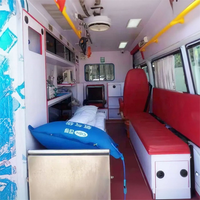 呼和浩特私人救护车租赁多少钱