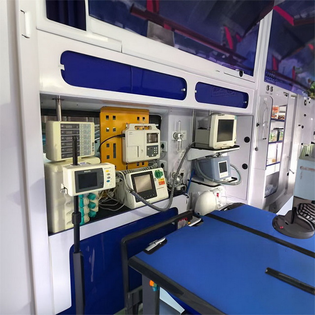 呼和浩特私人救护车出租电话