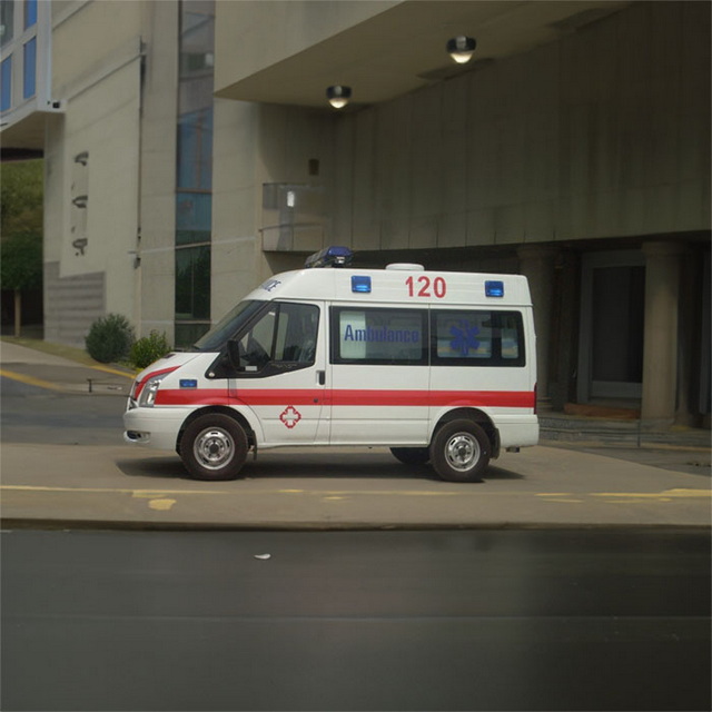 呼和浩特救护车出租联系方式