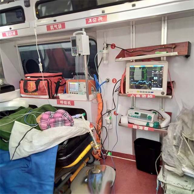 呼和浩特私人救护车租赁