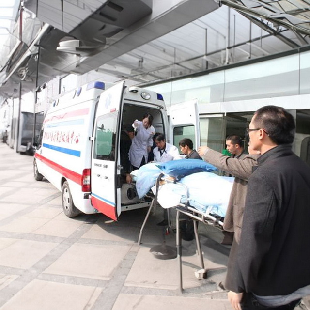 呼和浩特私人救护车租赁多少钱