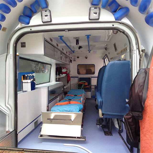 呼和浩特私人救护车租赁费用